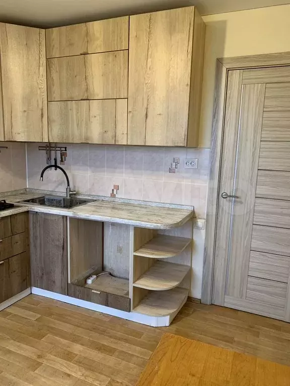 1-к. квартира, 39 м, 6/9 эт. - Фото 1