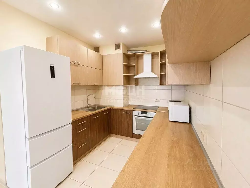 2-к кв. Карелия, Петрозаводск Мурманская ул., 1А (57.0 м) - Фото 1