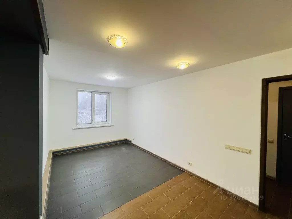 Помещение свободного назначения в Алтайский край, Барнаул Балтийская ... - Фото 2