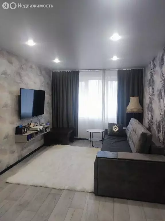 3-комнатная квартира: Тольятти, улица Лизы Чайкиной, 49 (68 м) - Фото 2