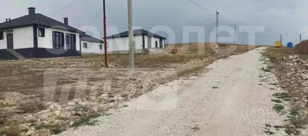 Участок в Крым, Симферопольский район, Мирновское с/пос, с. Белоглинка ... - Фото 1