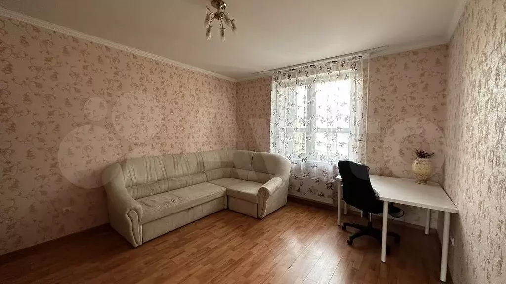 1-к. квартира, 42 м, 6/15 эт. - Фото 0