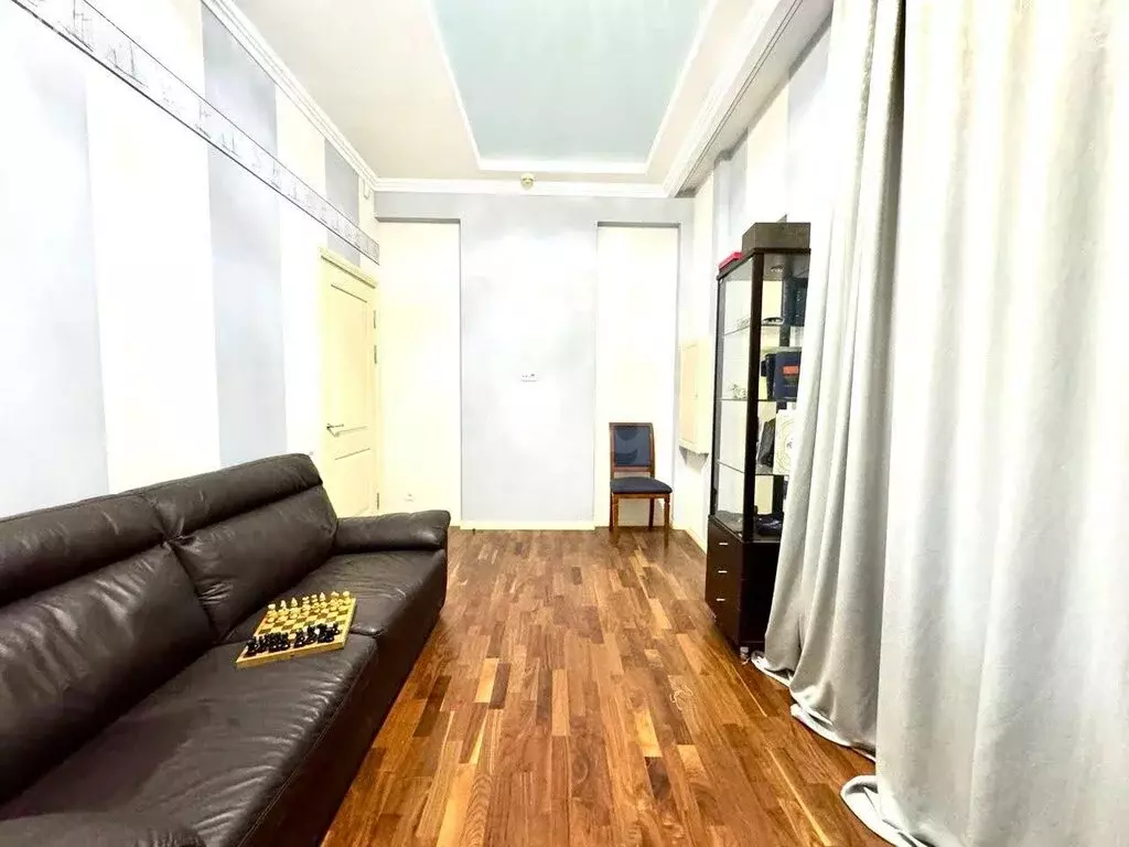 2-комнатная квартира: Алушта, Парковая улица, 5 (79.4 м) - Фото 1