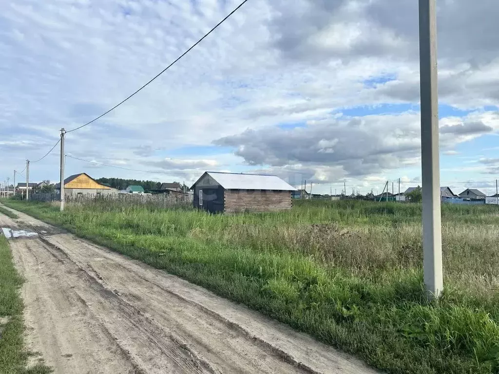 Участок в Тюменская область, Тюменский район, с. Салаирка ул. ... - Фото 0