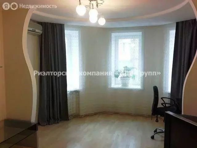 1-комнатная квартира: Хабаровск, улица Тургенева, 36 (39 м) - Фото 1
