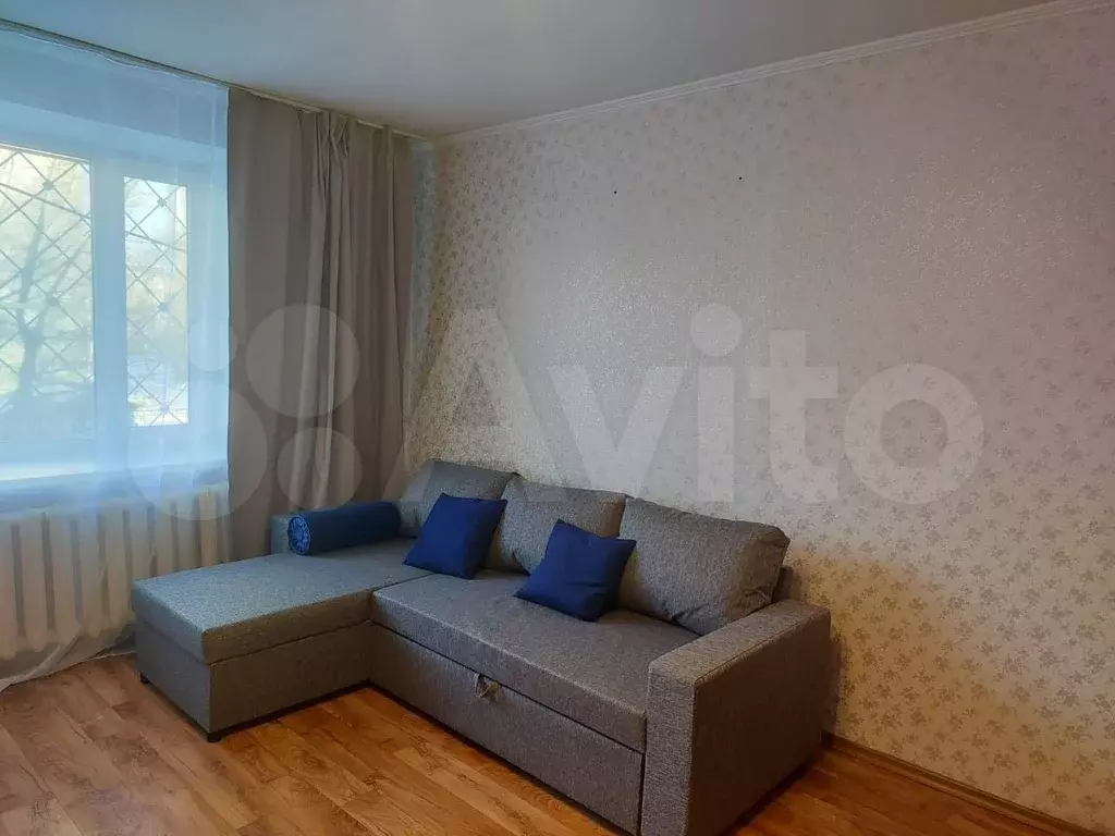 3-к. квартира, 60 м, 2/9 эт. - Фото 0