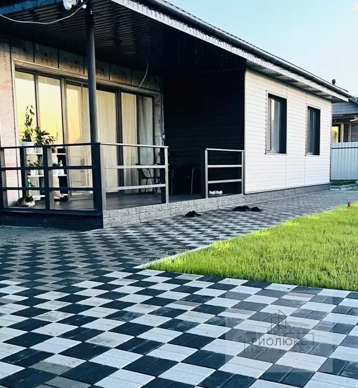 Дом в Челябинская область, Сосновский муниципальный округ, с. ... - Фото 1