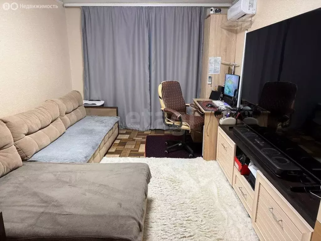 2-комнатная квартира: Ялуторовск, Заводская улица, 4 (54 м) - Фото 2