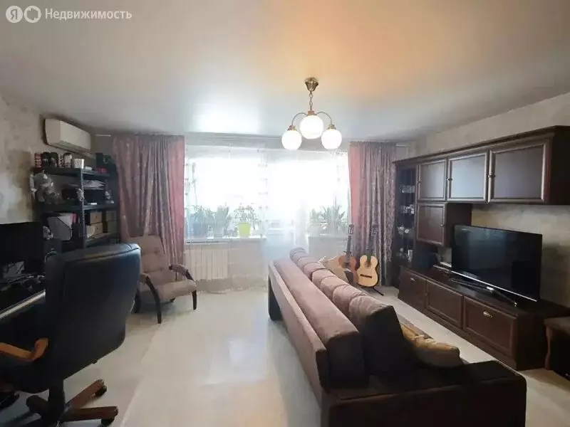 1-комнатная квартира: Энгельс, улица Ломоносова, 28 (50 м) - Фото 2
