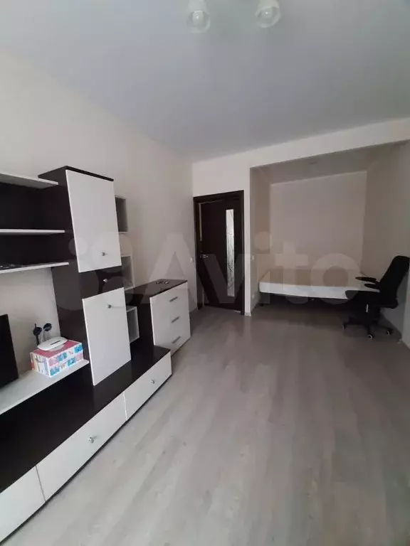 1-к. квартира, 36 м, 7/8 эт. - Фото 0