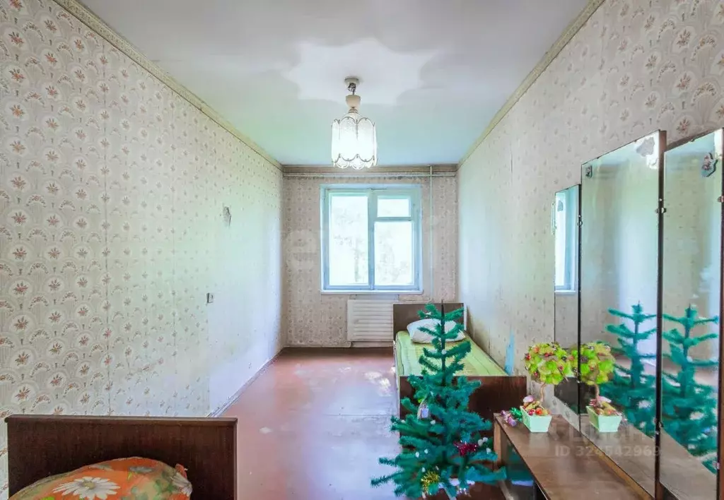 3-к кв. Вологодская область, пос. Дубровское ул. Школьная, 10 (59.2 м) - Фото 1