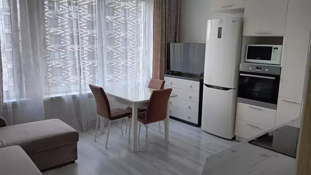 2-к кв. Московская область, Ленинский городской округ, д. Сапроново, ... - Фото 1