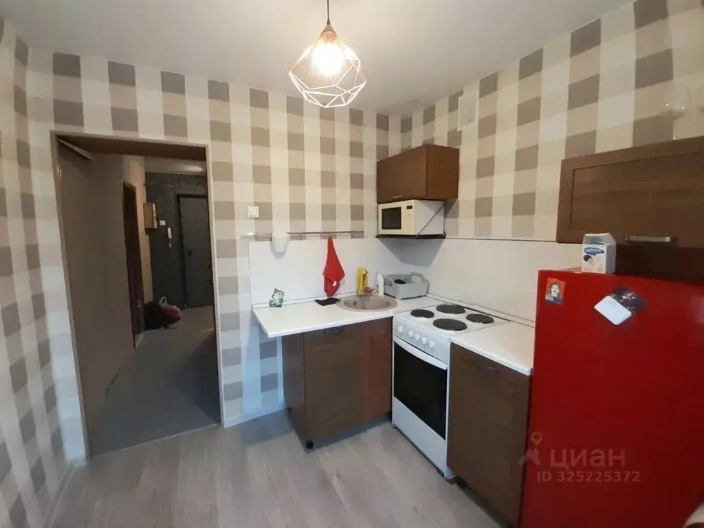 1-к кв. Пермский край, Краснокамск ул. Чапаева, 33Б (33.6 м) - Фото 2