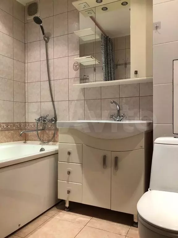 2-к. квартира, 46 м, 4/9 эт. - Фото 0