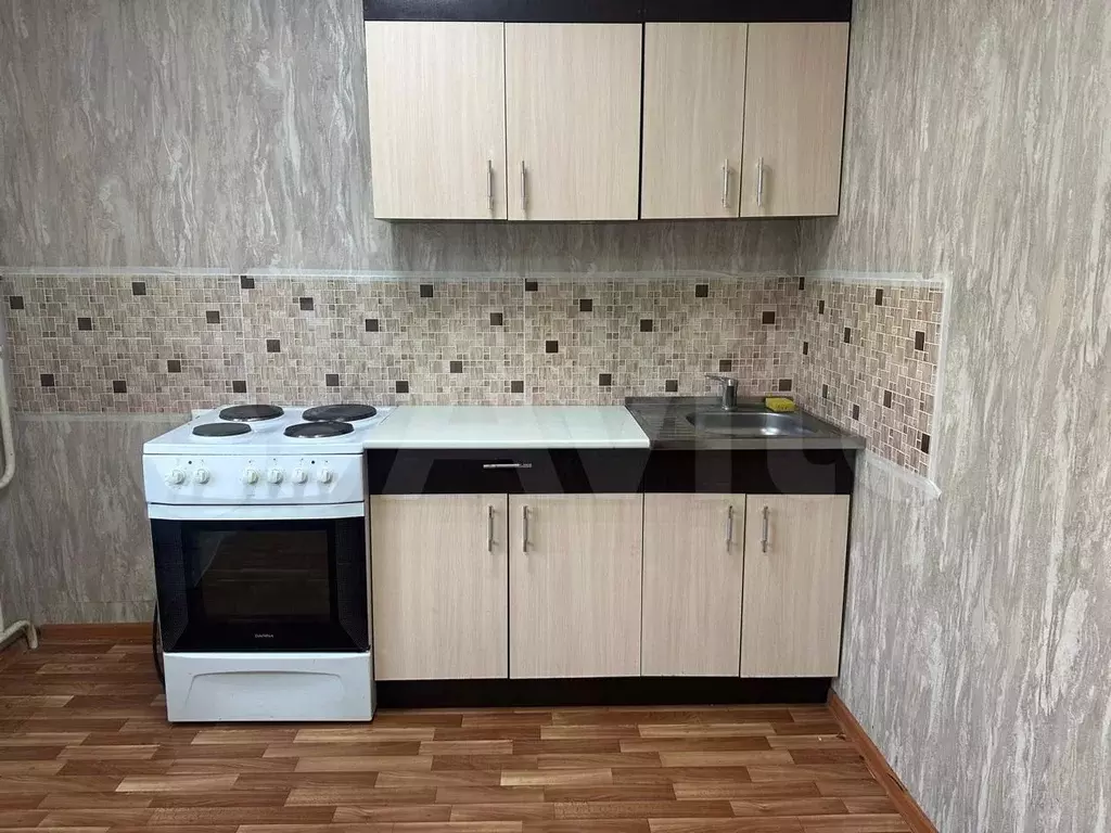 2-к. квартира, 64 м, 1/10 эт. - Фото 1