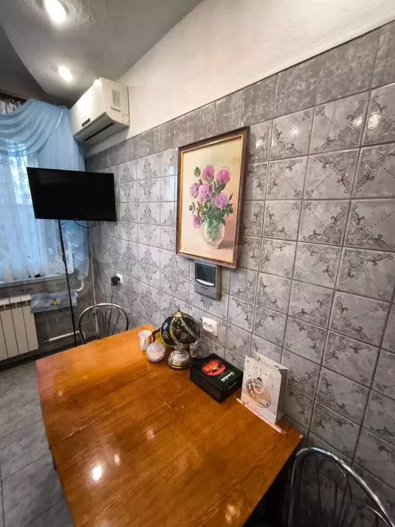 3-к. квартира, 61 м, 1/9 эт. - Фото 0