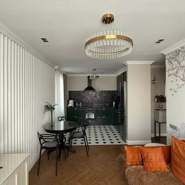 1-к кв. Свердловская область, Екатеринбург ул. Чкалова, 258 (56.0 м) - Фото 1