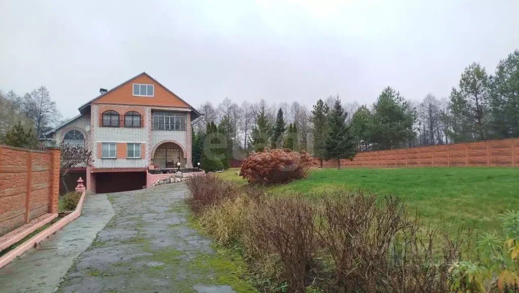 Дом в Брянская область, Навлинский район, Синезерское с/пос, д. ... - Фото 1