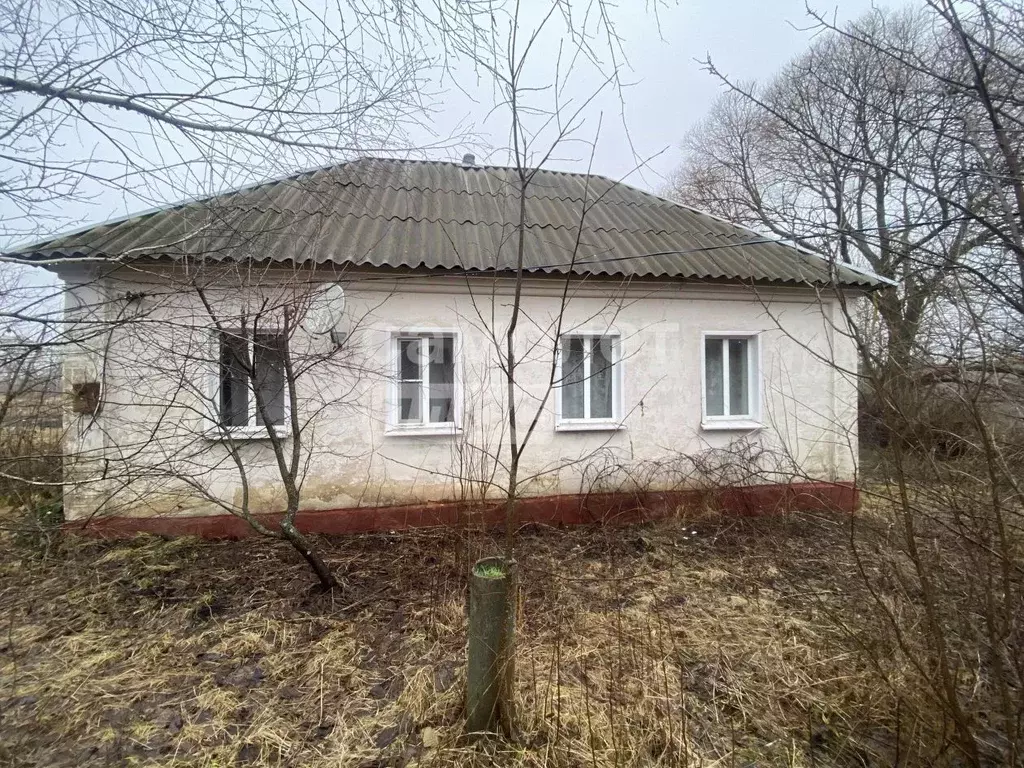 Дом в Курская область, Щигровский район, Мелехинский сельсовет, д. ... - Фото 0