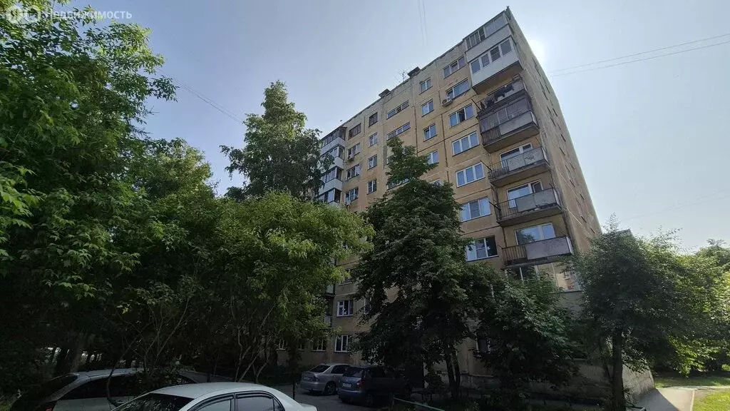 3-комнатная квартира: Новосибирск, улица Кошурникова, 37 (60.5 м) - Фото 1