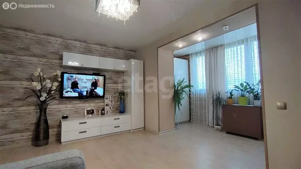 2-комнатная квартира: Чистенькое, улица Свиридова, 22 (53.6 м) - Фото 2