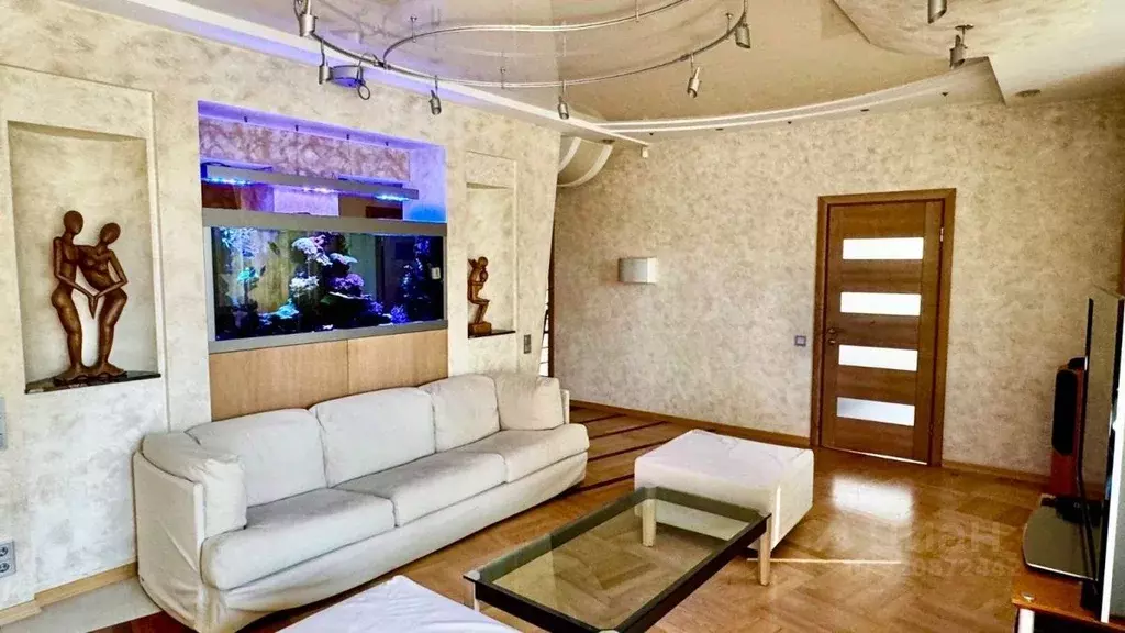 4-к кв. Санкт-Петербург, Санкт-Петербург, Пушкин Жуковско-Волынская ... - Фото 0