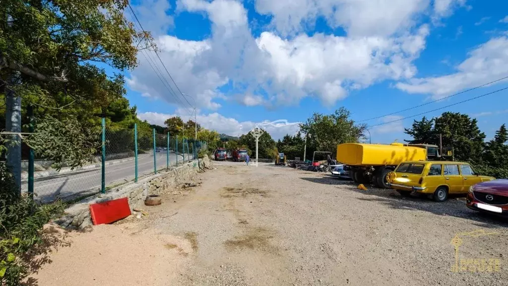 Участок в Крым, Ялта муниципальный округ, Кореиз пгт спуск Мисхорский ... - Фото 1