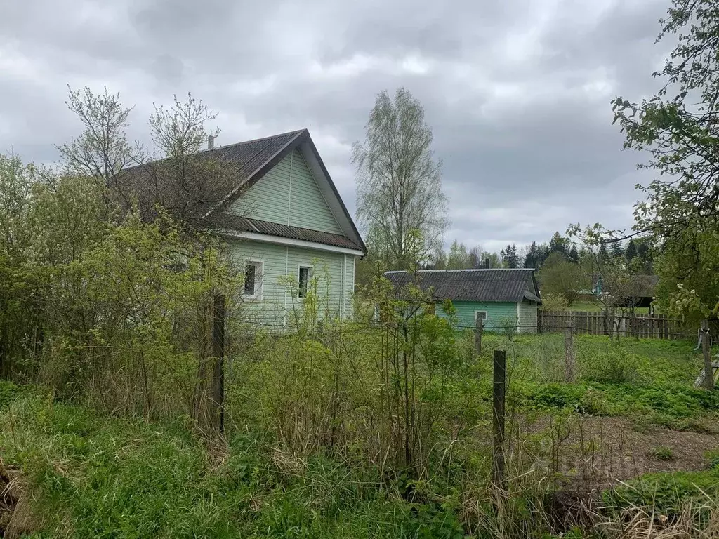 Дом в Тверская область, Торопецкий муниципальный округ, пос. Плоскошь ... - Фото 0