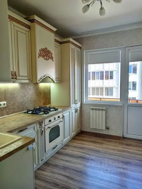 2-к кв. Краснодарский край, Геленджик Советская ул., 112 (63.0 м) - Фото 0