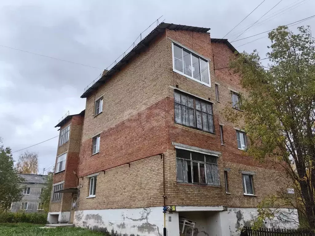 2-к кв. Коми, Ухта муниципальный округ, Ярега пгт ул. Белгородская, 1А ... - Фото 0