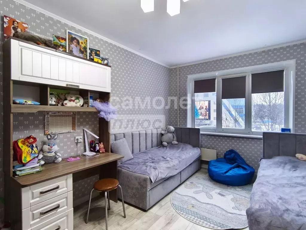 3-к кв. Ямало-Ненецкий АО, Ноябрьск ул. 40 лет Победы, 7 (64.2 м) - Фото 1