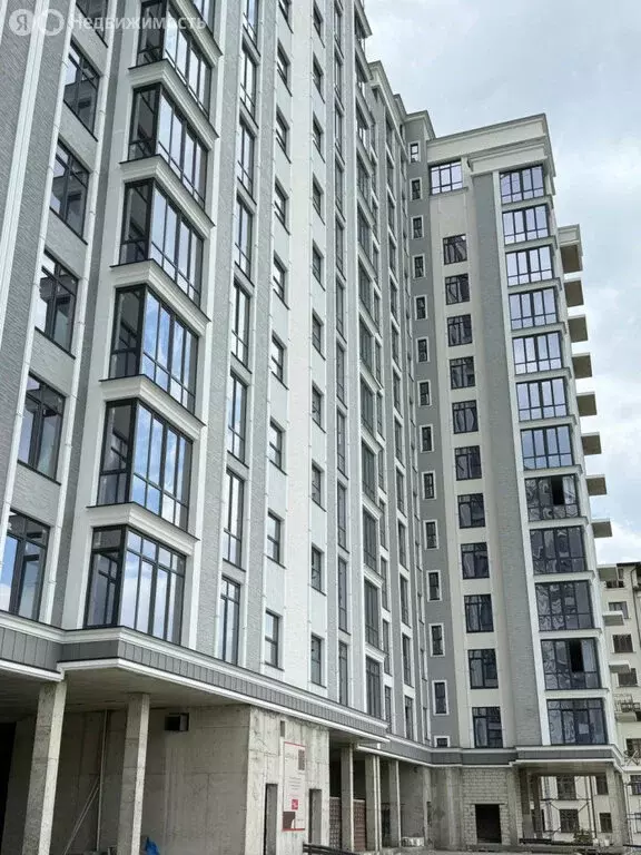 3-комнатная квартира: Нальчик, улица Героя России Т.М. Тамазова, 2А ... - Фото 1