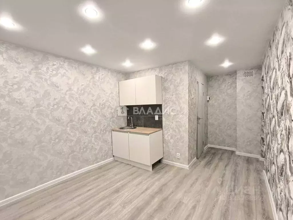 Студия Ивановская область, Иваново Профессиональная ул., 37 (17.0 м) - Фото 1