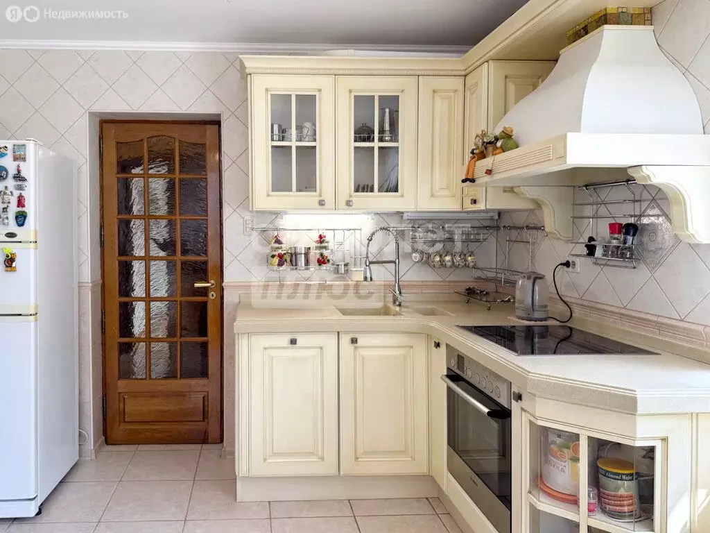 4-комнатная квартира: Киров, Первомайский район, Никитская улица, 119 ... - Фото 1