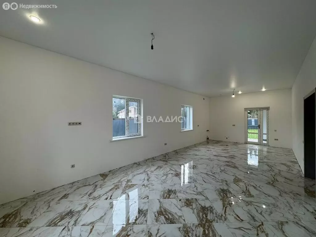 Дом в Калужская область, Жуковский муниципальный округ, сельское ... - Фото 2