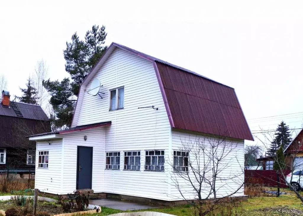 Дом в Ленинградская область, Лужский район, Мшинское с/пос, Мшинская ... - Фото 1