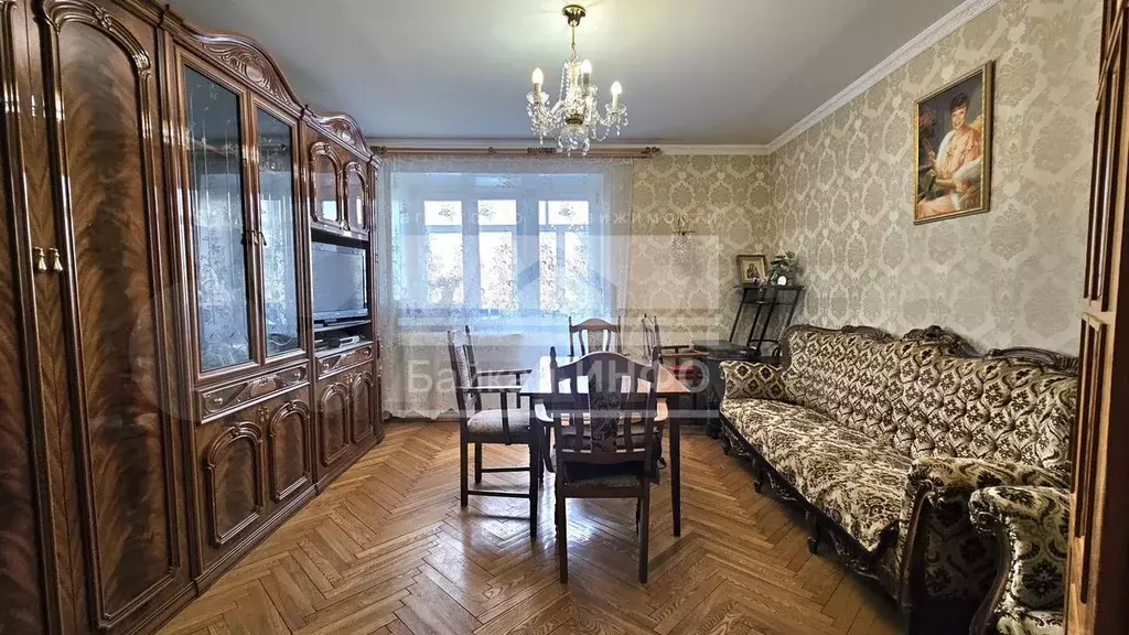 3-к. квартира, 70 м, 3/5 эт. - Фото 0