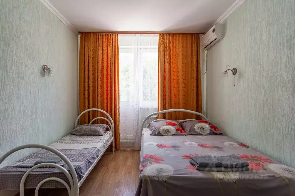 Комната Краснодарский край, Геленджик Вокзальный пер., 6 - Фото 0