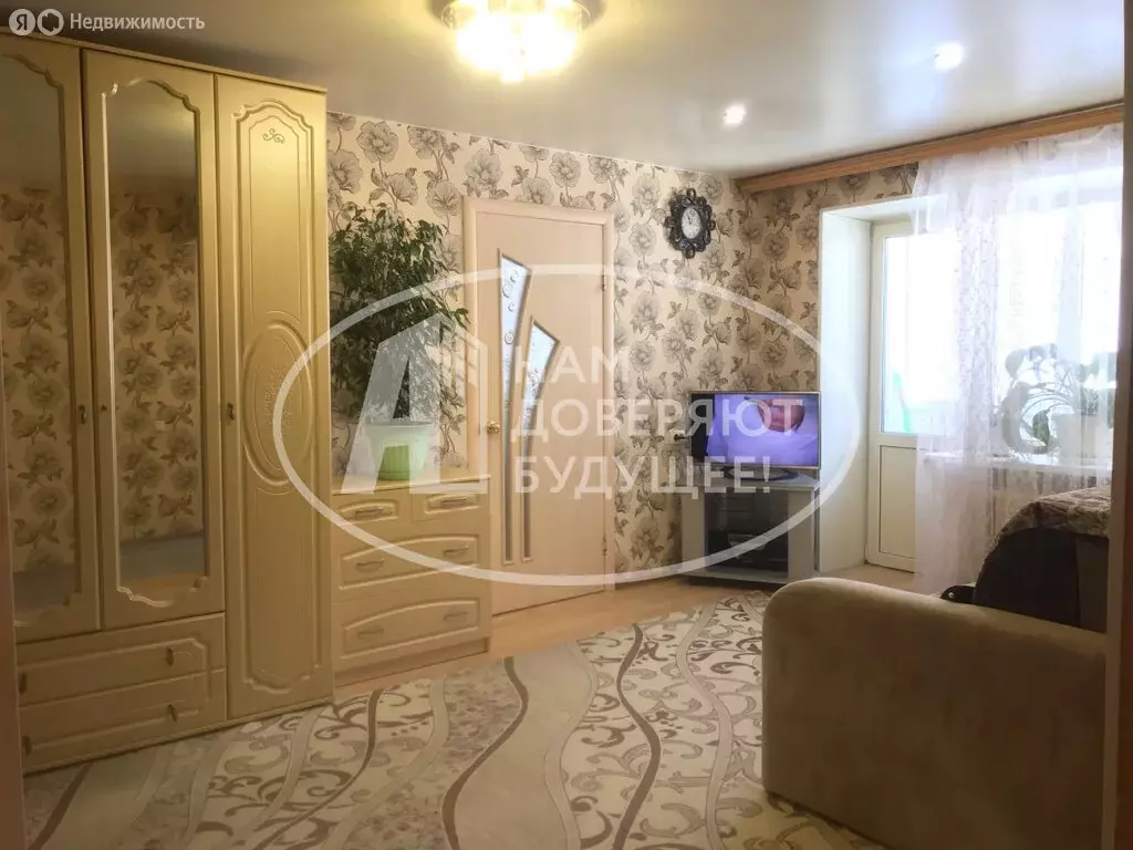 2-комнатная квартира: Лысьва, улица Белинского, 27 (43 м) - Фото 2