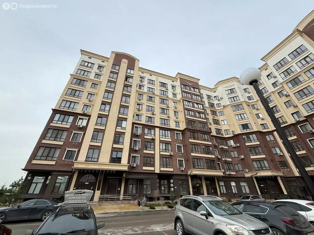 2-комнатная квартира: Мирное, улица Крымской Весны, 5к3 (52 м) - Фото 1