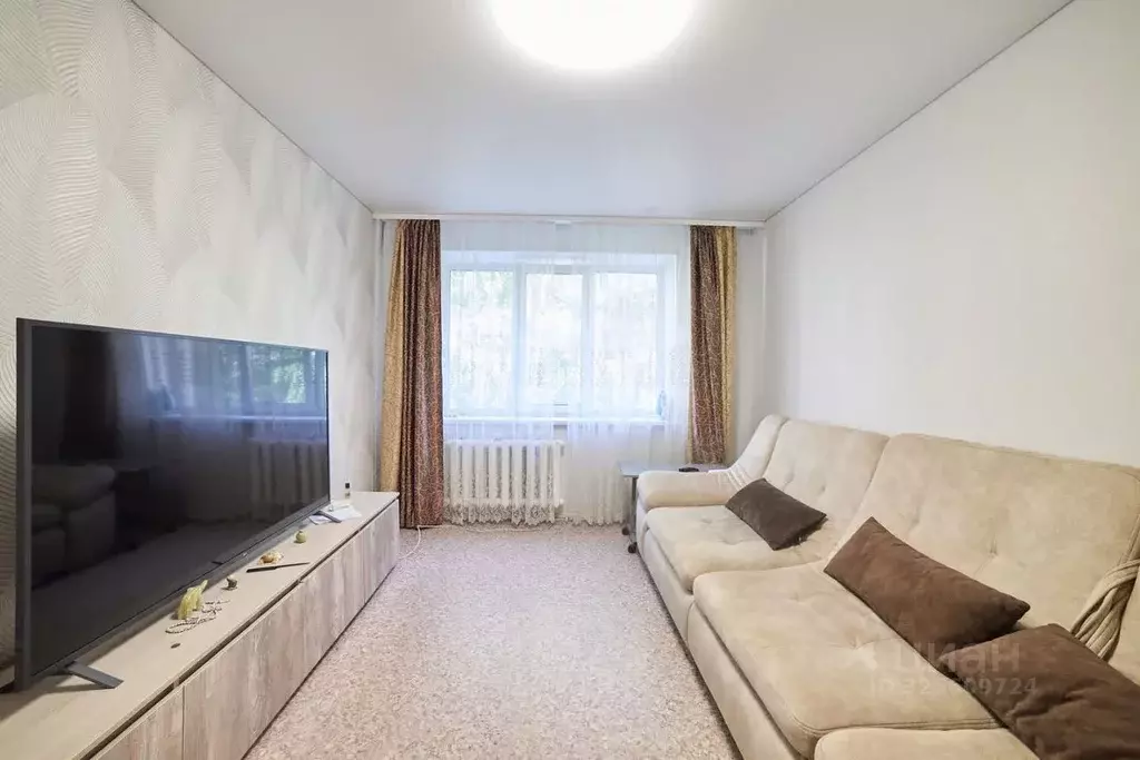 2-к кв. Башкортостан, Стерлитамак ул. Артема, 35 (50.5 м) - Фото 1