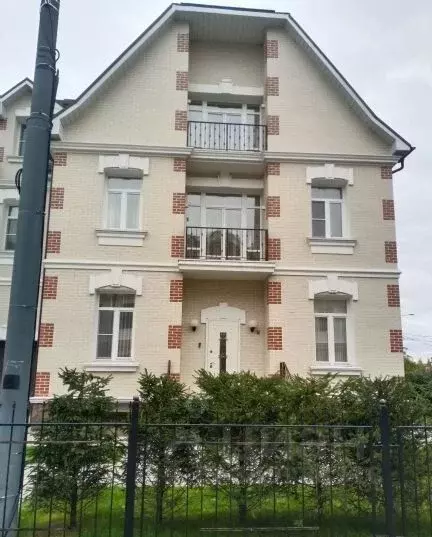 Коттедж в Московская область, Красногорск наб. Живописная, 8 (613 м) - Фото 2