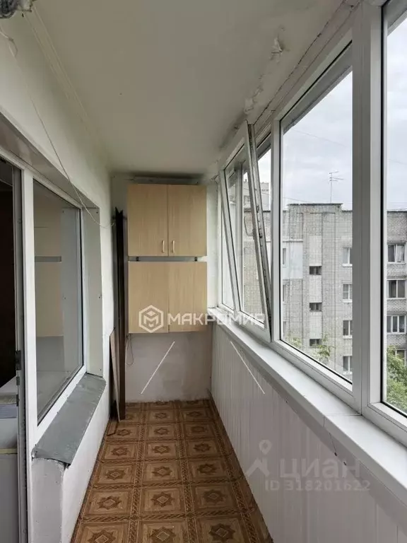 3-к кв. Брянская область, Брянск Белорусская ул., 38а (64.1 м) - Фото 1