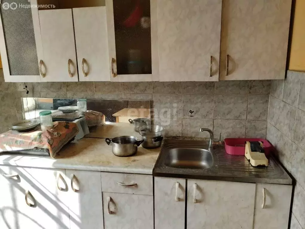 3-комнатная квартира: Новокузнецк, улица Ленина, 42 (72.1 м) - Фото 0
