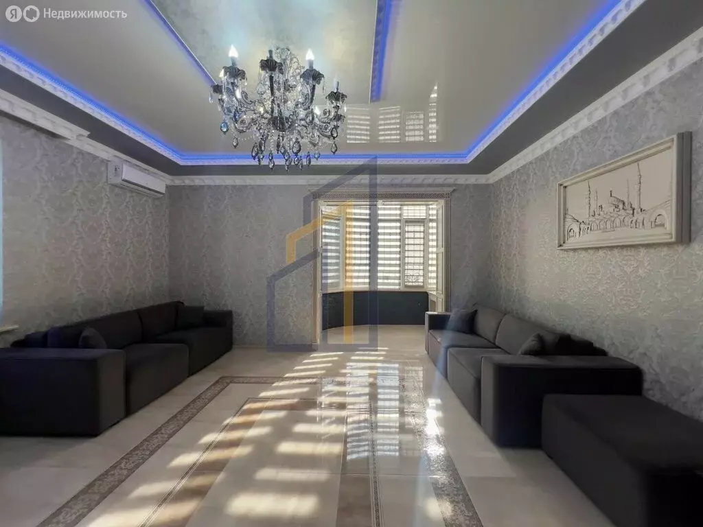 2-комнатная квартира: Евпатория, улица Некрасова, 40А (90 м) - Фото 2