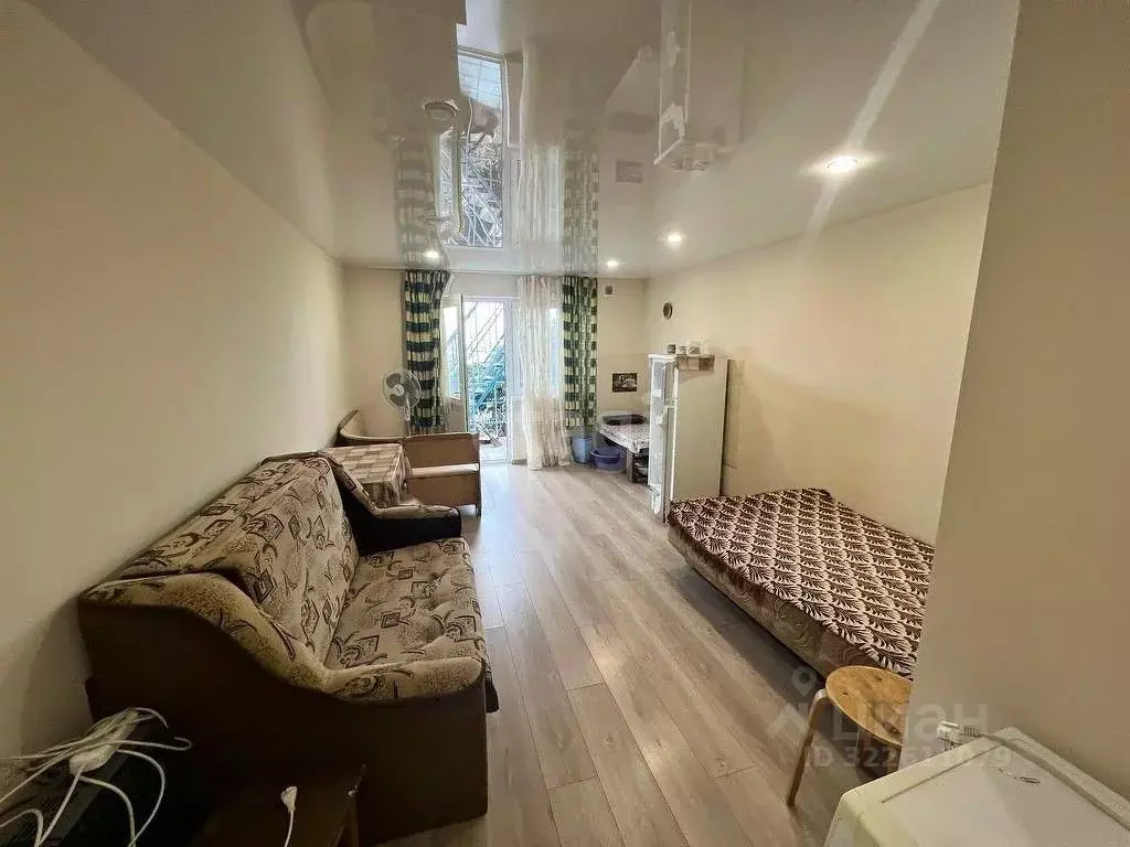 Гараж в Крым, Ялта ул. Виноградная, 8 (65 м) - Фото 1