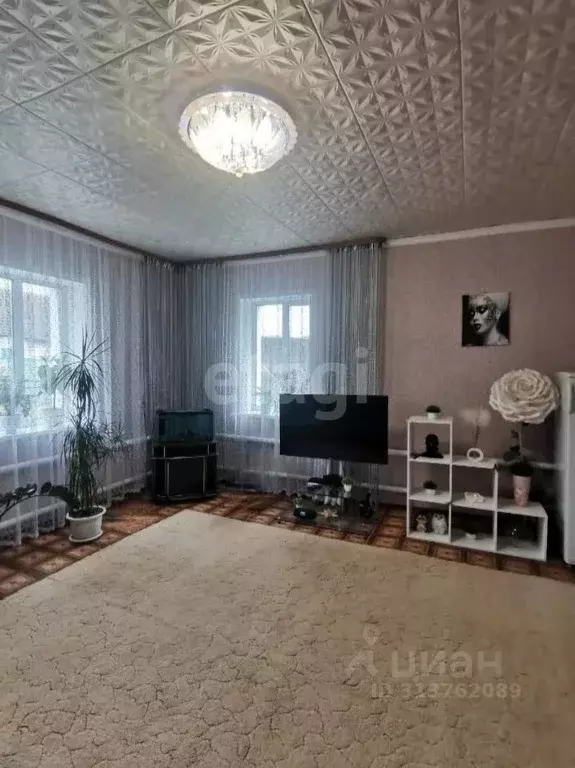 Дом в Брянская область, Жуковский муниципальный округ, пос. Тросна ул. ... - Фото 0