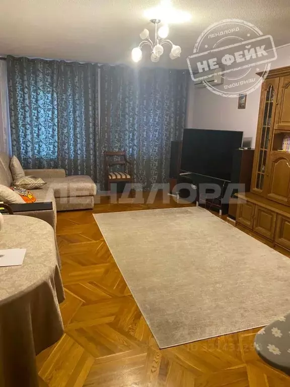 4-к кв. Ростовская область, Новочеркасск ул. Думенко, 6 (98.0 м) - Фото 0