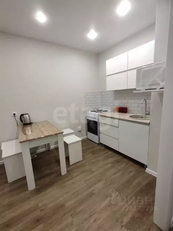 1-к кв. Татарстан, Зеленодольский район, Осиновское с/пос, с. Осиново ... - Фото 1