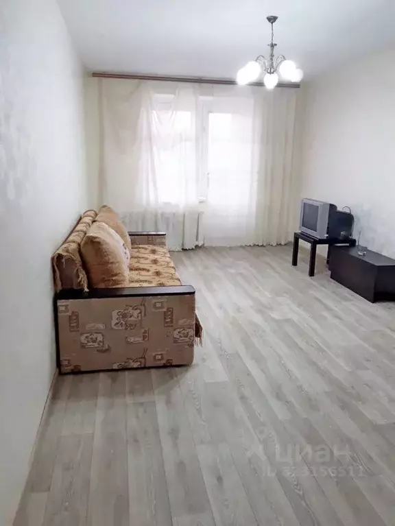 1-к кв. Башкортостан, Уфа Высотная ул., 14/2 (40.0 м) - Фото 1